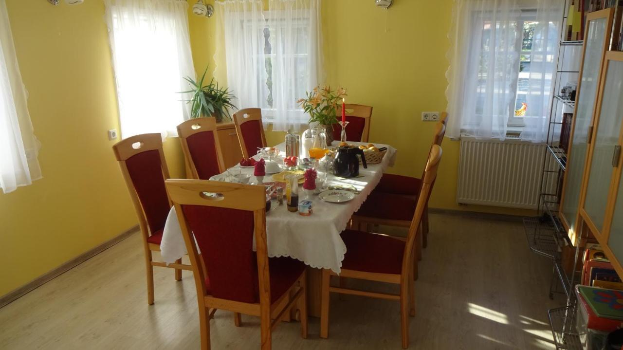Privatzimmer Lehmann Kottmar Exterior foto